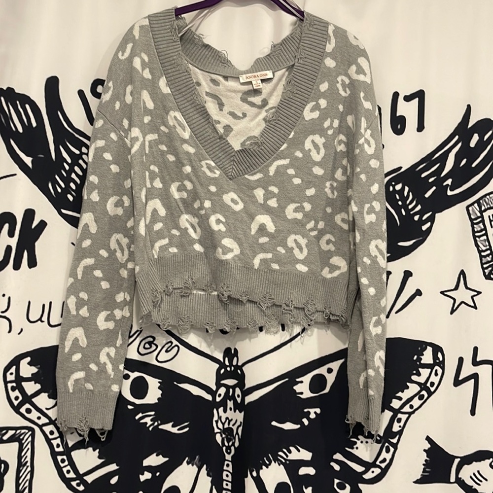 small cut up neck line cheetah print